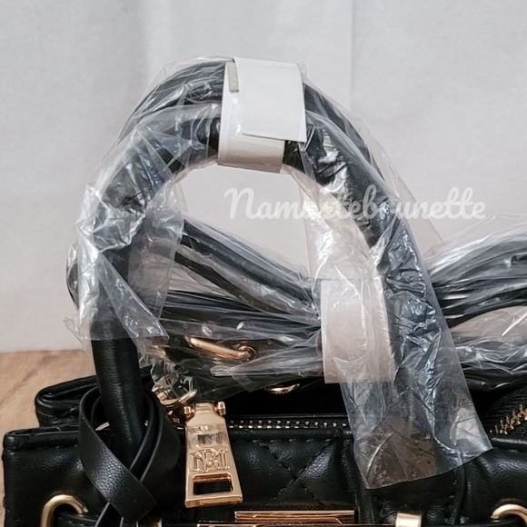 NWT $99 Badgley Mischka Mini Diamond Quilted Tote With Front Lock - Picture 14 of 15